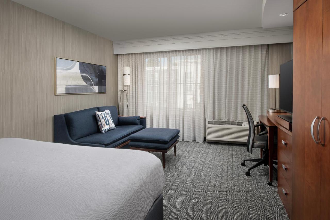 מלון Courtyard By Marriott Seattle קירקלנד מראה חיצוני תמונה