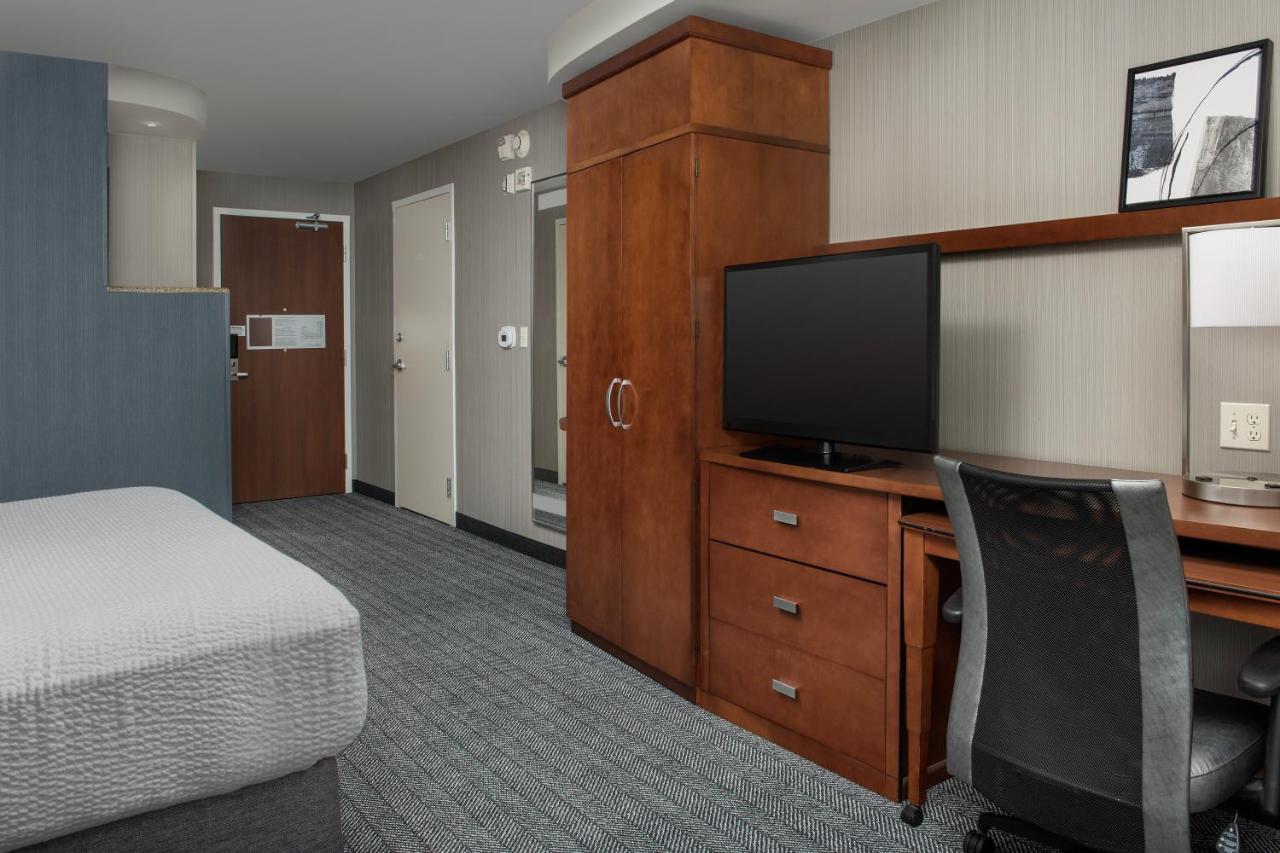 מלון Courtyard By Marriott Seattle קירקלנד מראה חיצוני תמונה