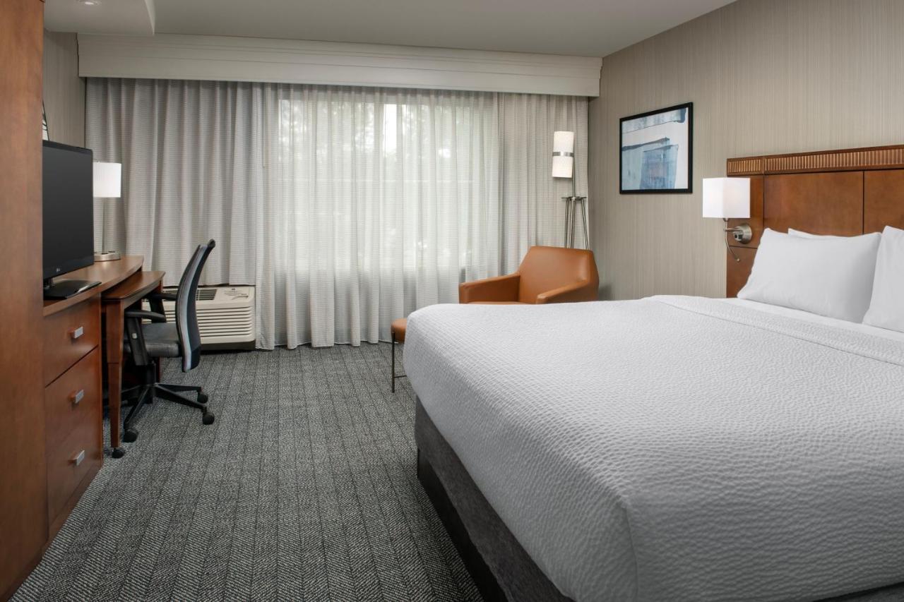 מלון Courtyard By Marriott Seattle קירקלנד מראה חיצוני תמונה